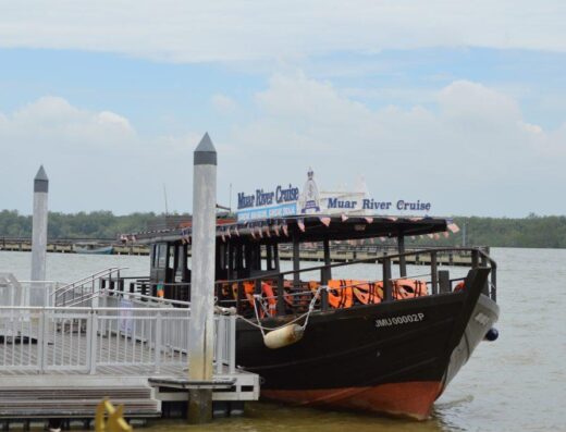 Muar River Cruise