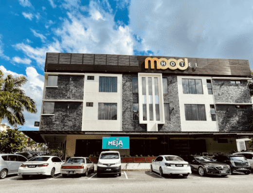 MEJA Cafe Sutera Utama