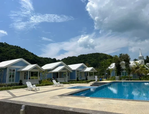 Kampung Stay Teluk Buih