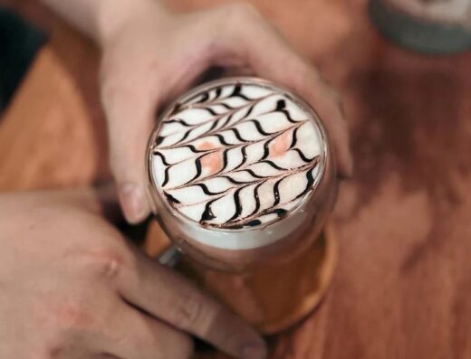 Teh o ice 50 cent and Boat Noodle