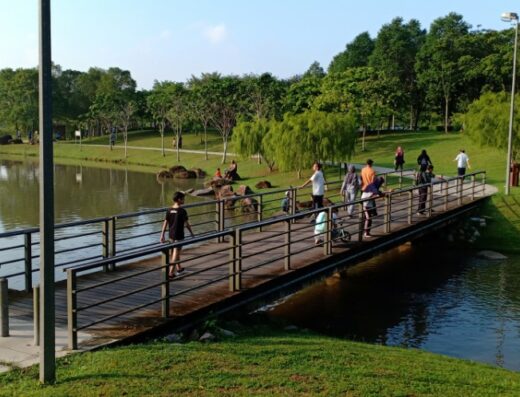 Adda Heights Town Park