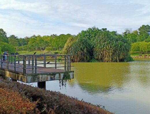 Adda Heights Town Park