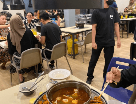 Kapten Steamboat & Grill