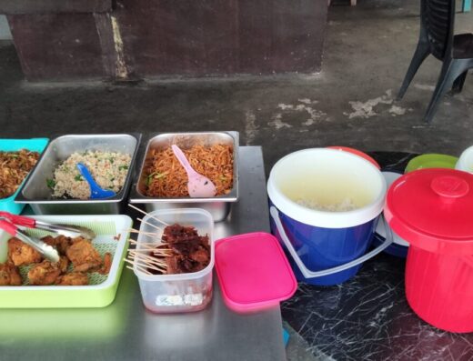 Warong Pak Ari Roti Canai Terbang Ledang