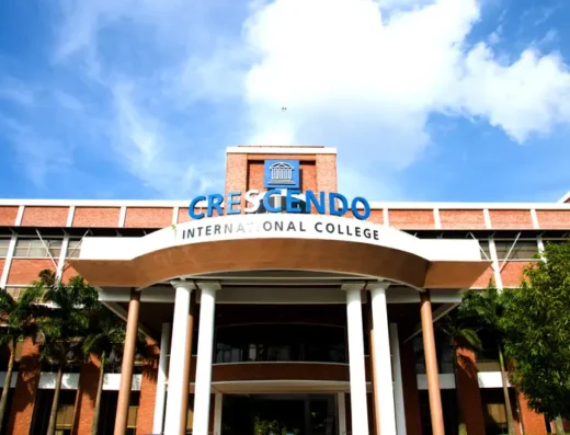 Crescendo International College