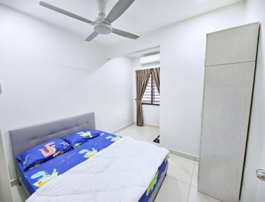 Entire Home at Indahpura, Kulai