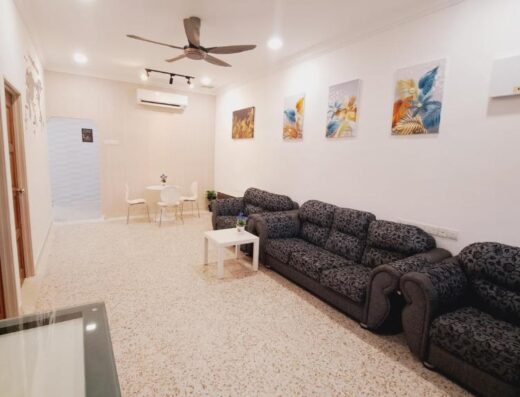 LittleBee Homestay KT