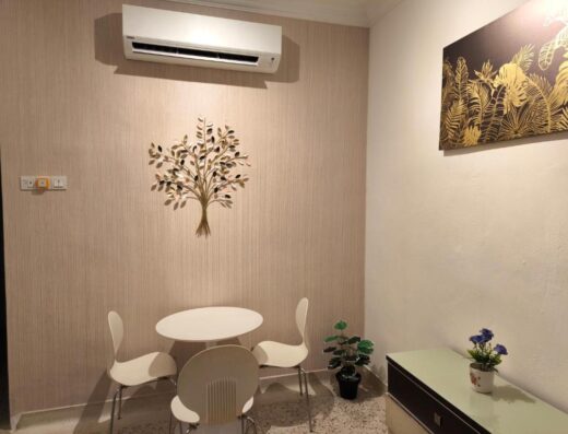 LittleBee Homestay KT