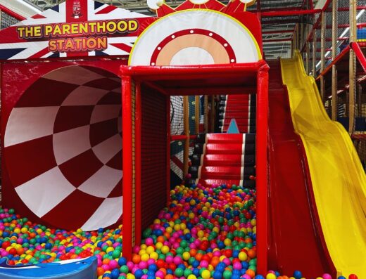 The Parenthood Toppen Shopping Centre