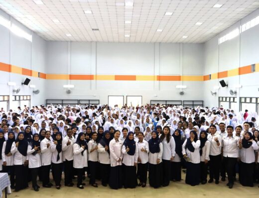 Sultanah Engku Tun Aminah Secondary School (SETA)