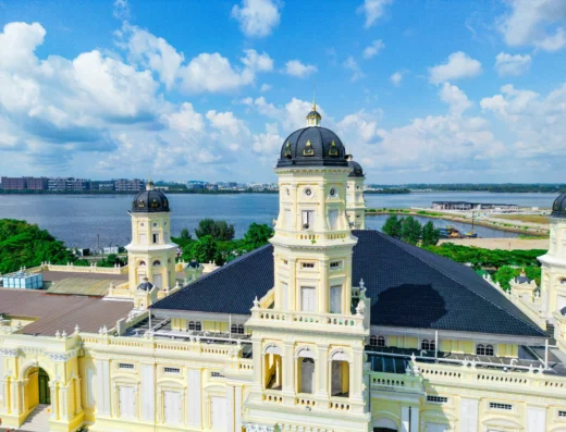 Sultan Abu Bakar Mosque