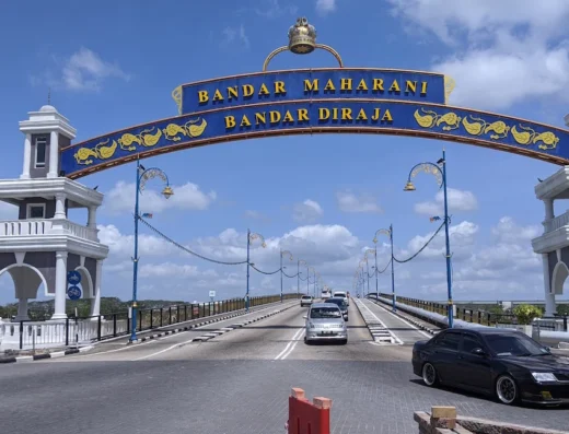 Sultan Ismail Bridge