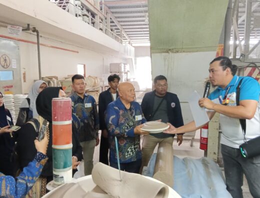 Claytan Ceramics Factory Store